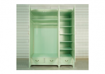 Шкаф трехстворчатый Olivia